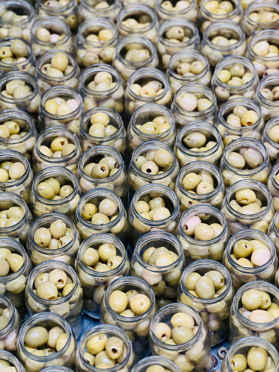 Canned Olives pitted